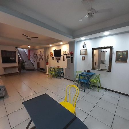 Albergue Rio Vermelho Сальвадор Экстерьер фото
